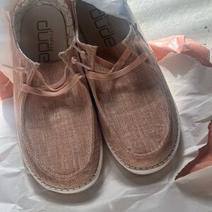 Hey Dude Women's pink Sparkle Loafers size 11